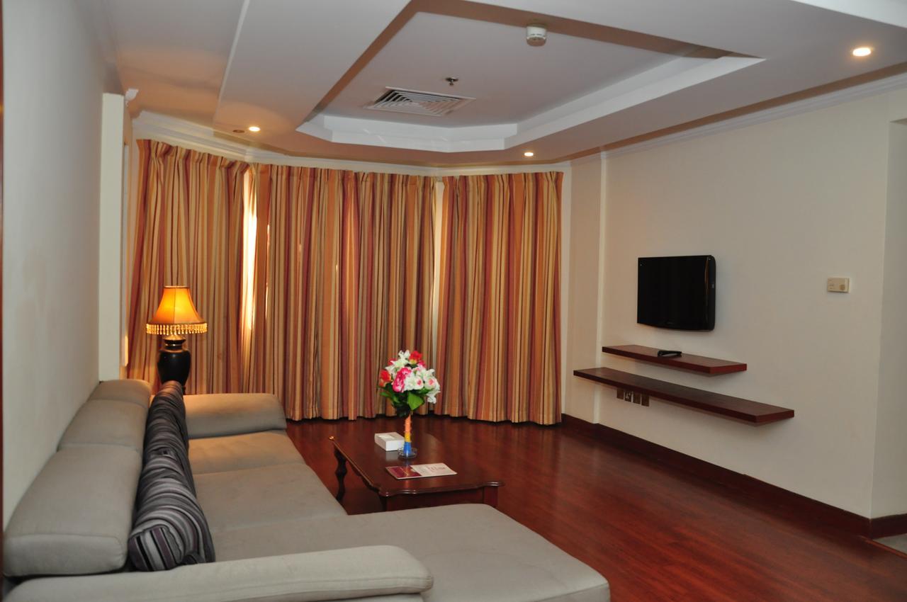 Bahrain Carlton Hotel Manamah Buitenkant foto