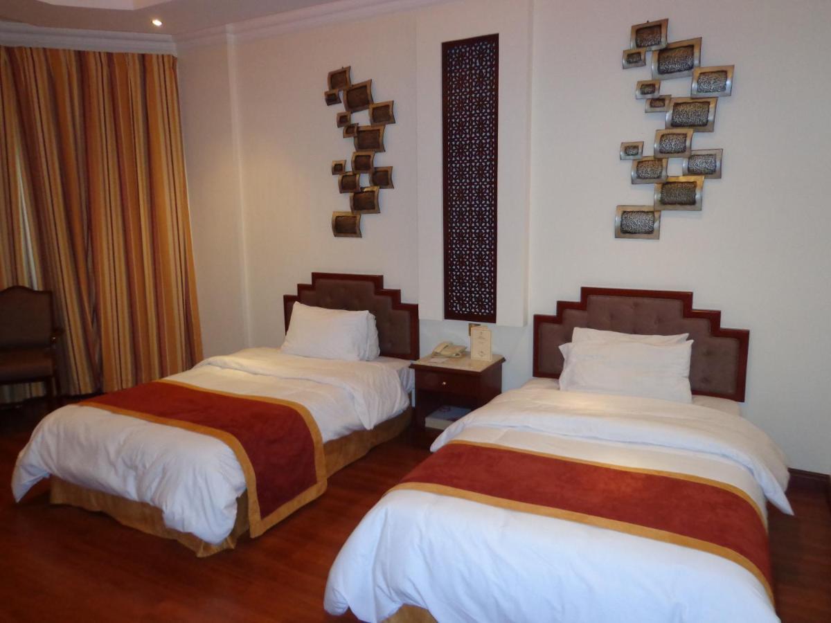 Bahrain Carlton Hotel Manamah Buitenkant foto
